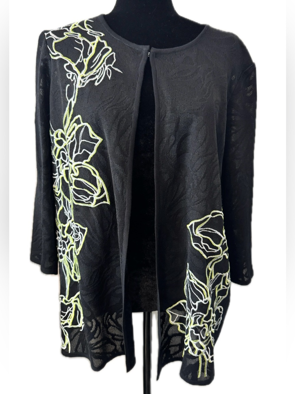 Misook 1X Black Embroidered Floral Open Front Knit Cardigan Jacket Artsy